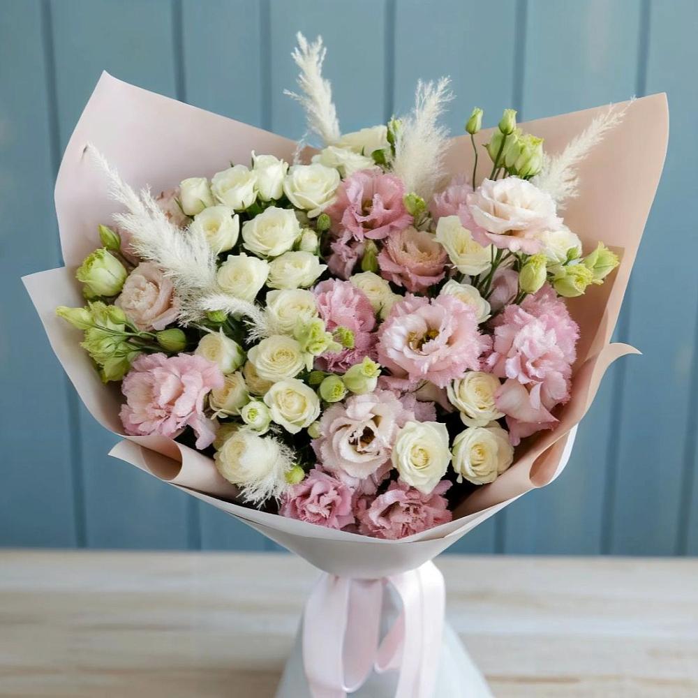 Букет цветов из: Альстромерии и Розы в Ефимово