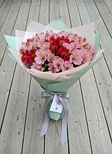 Букет цветов из:  Альстромерии в Ефимово
