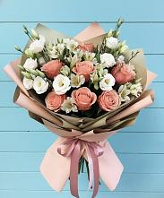 Букет цветов из:  Розы, Альстромерии и Лизиантусы в Ефимово