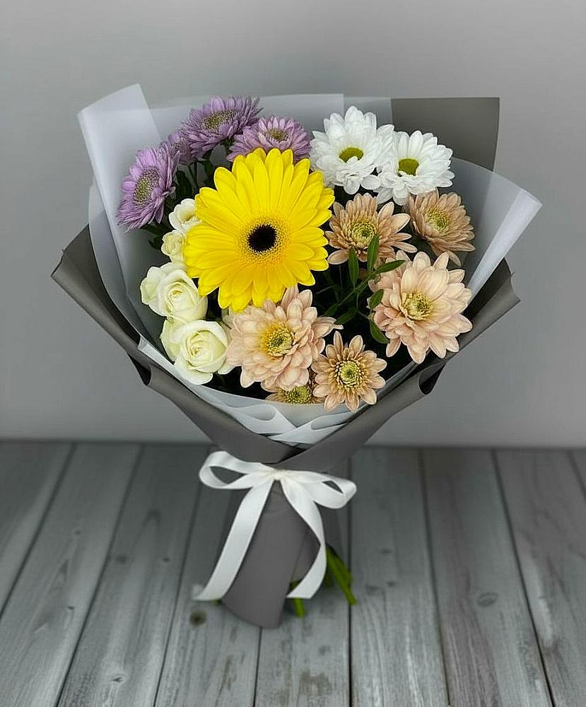 Букет цветов из: Розы, Герберы и Хризантемы в Ефимово