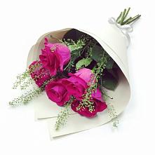 Букет цветов из:  Розы в Ефимово