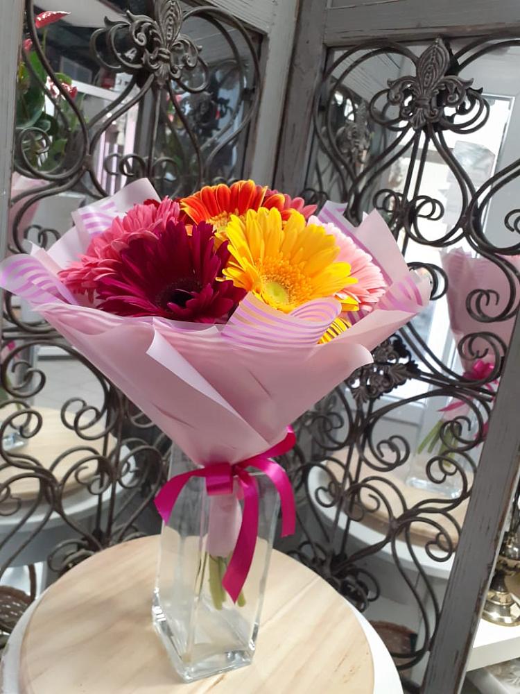 Букет цветов из: Герберы в Ефимово