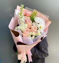 Букет цветов из:  Хризантемы и Розы в Ефимово