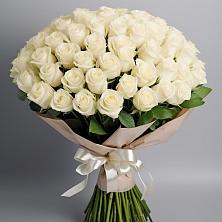 Букет 101 беля роза Белоснежка в Ефимово