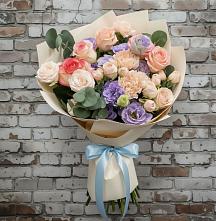 Букет цветов из:  Розы, Лизиантусы и Гвоздики в Ефимово