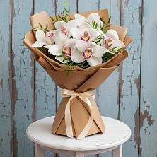 Букет цветов из:  Орхидеи и Розы в Ефимово